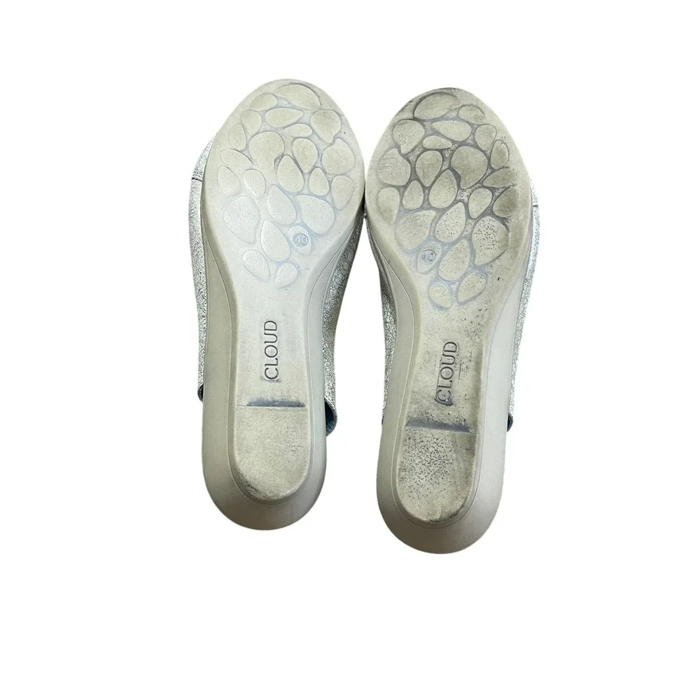 Cloud caliber sandals
